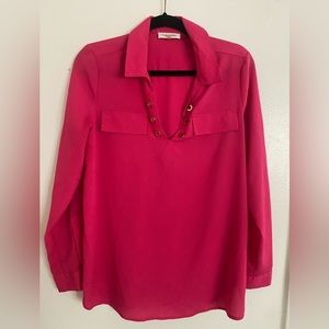 Calvin Klein. Size Small.